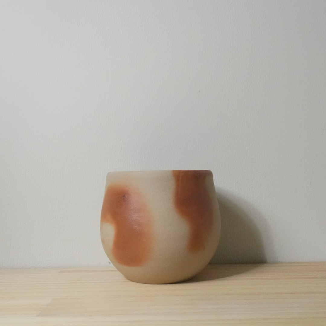 Rounded cup (light-colored) | Jun Takagi | Bizen Ware