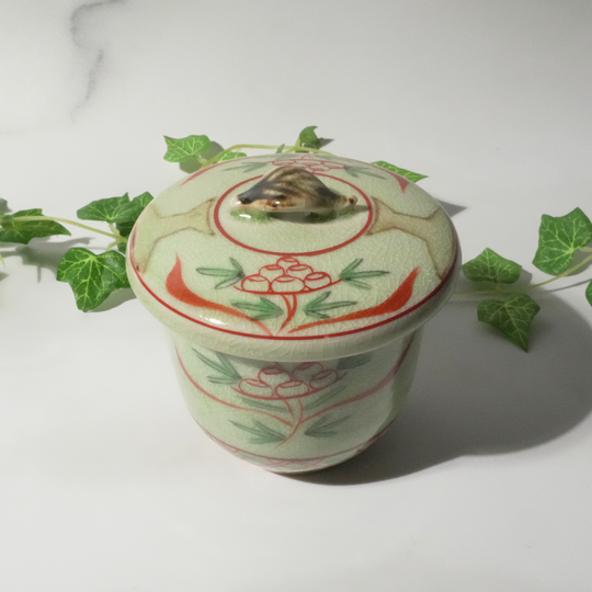 Tasse libre avec couvercle | Shōchikubai | Shōhō
