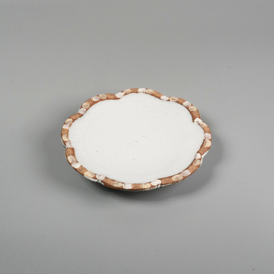 Flower-shaped mamezara | White | Asano Kiln