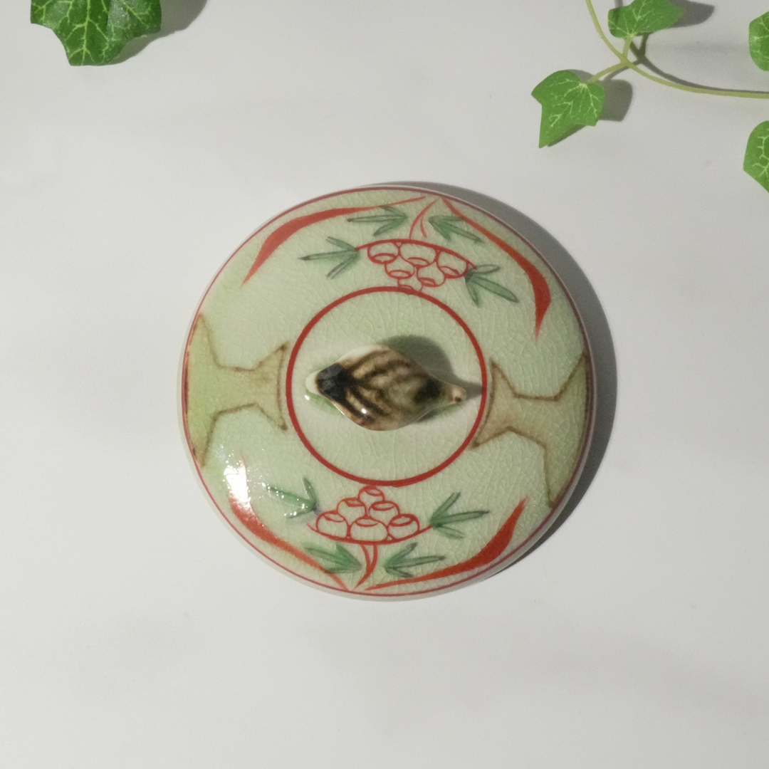 Tasse libre avec couvercle | Shōchikubai | Shōhō