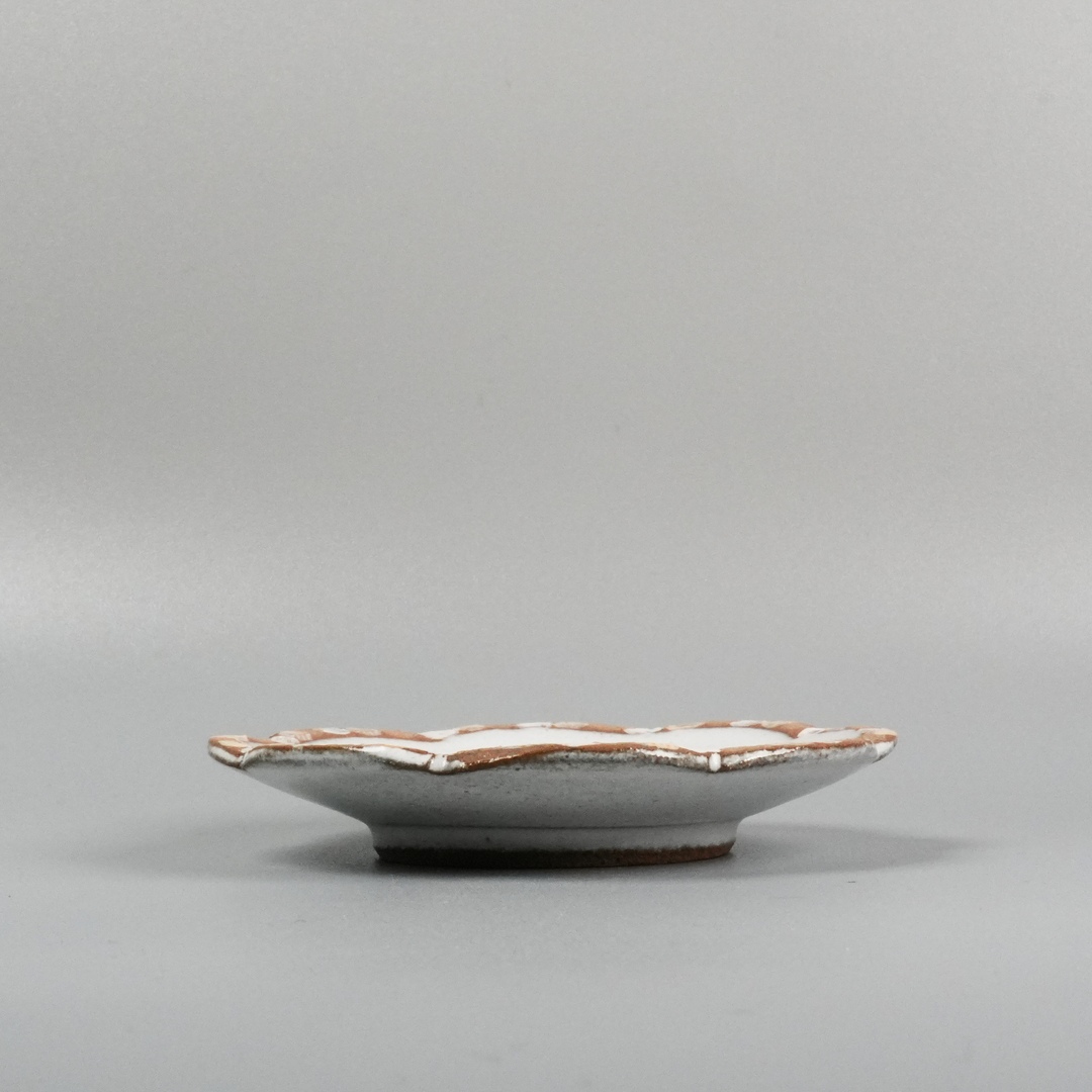 Flower-shaped mamezara | White | Asano Kiln