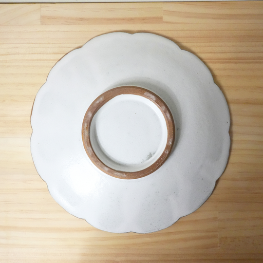 Assiette à fleurs Hanagama en lin, glaçure ambrée, assiette moyenne, blanc