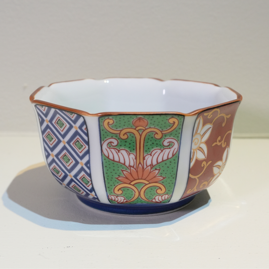 Arita-yaki, atelier Shogyoku, bol octogonal