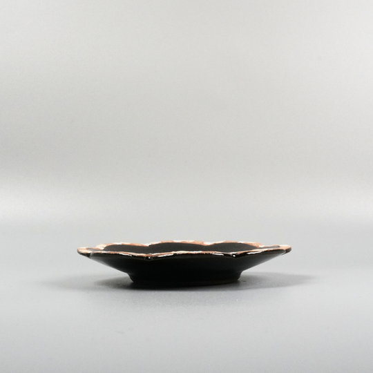 Flower-shaped mamezara | White | Asano Kiln