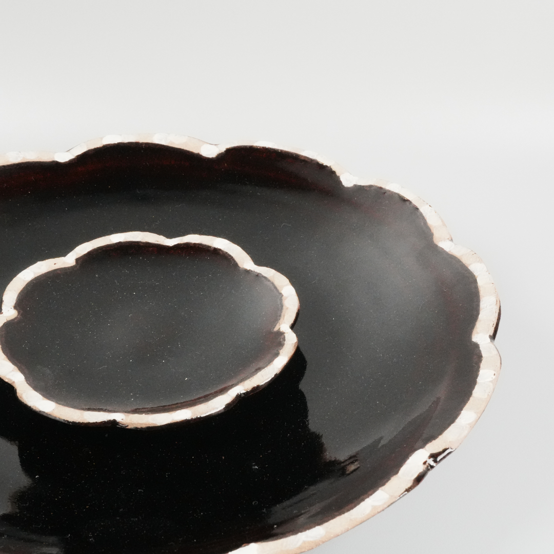 Flower-shaped mamezara | White | Asano Kiln