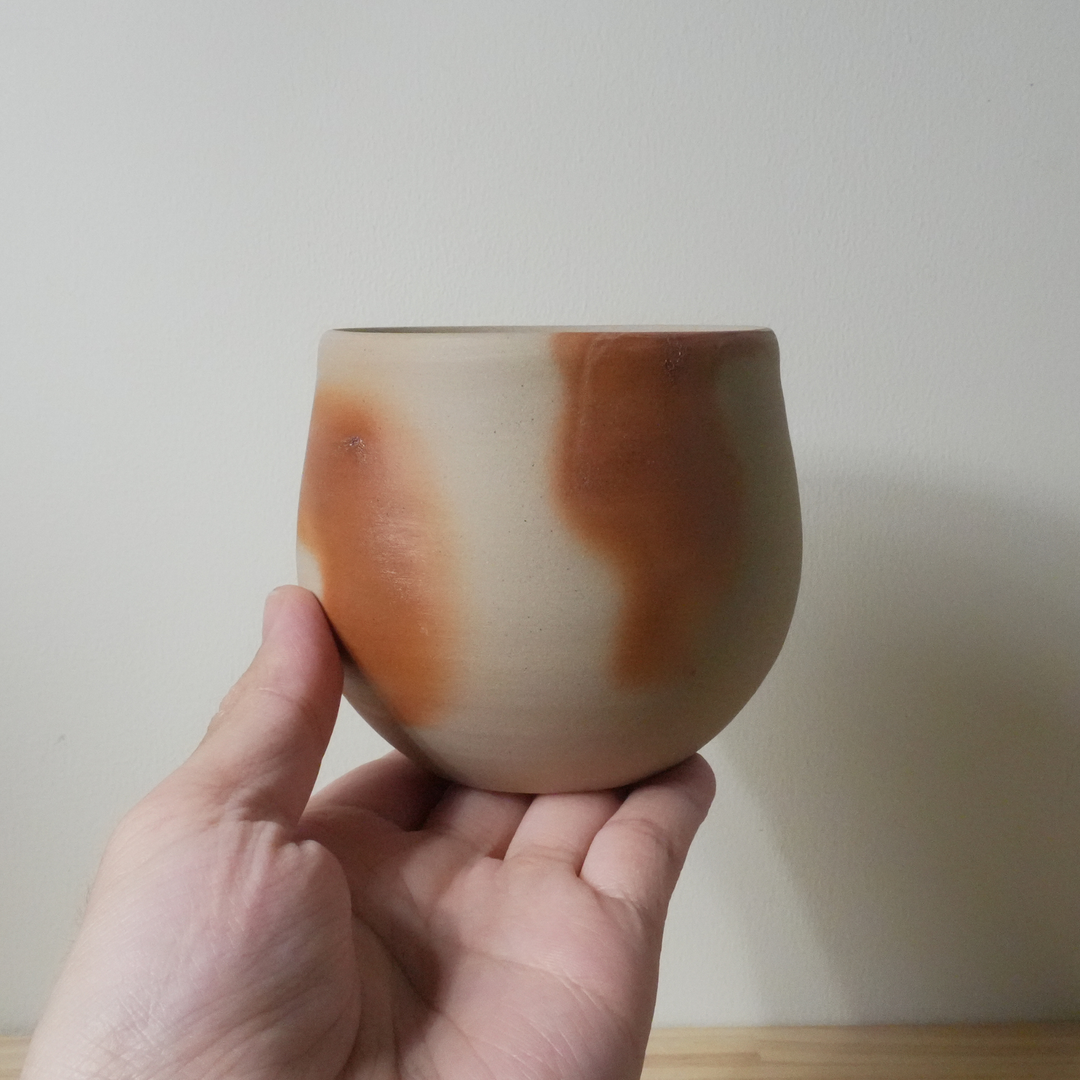 Rounded cup (light-colored) | Jun Takagi | Bizen Ware