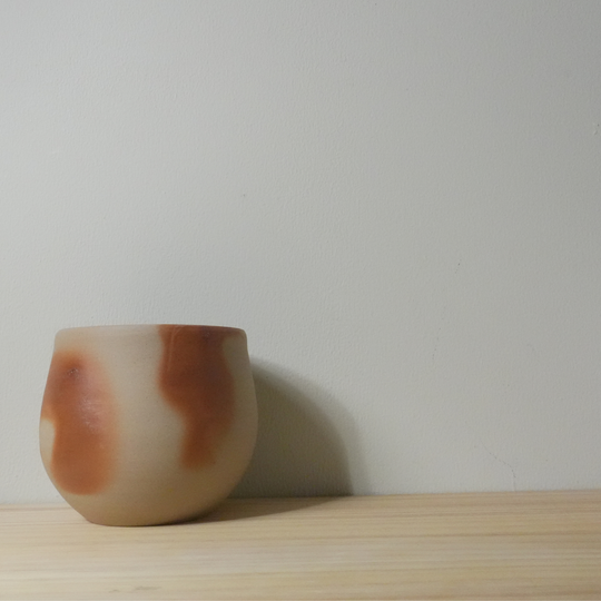 Rounded cup (light-colored) | Jun Takagi | Bizen Ware
