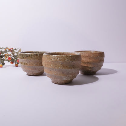 茶色い渦巻き | お猪口