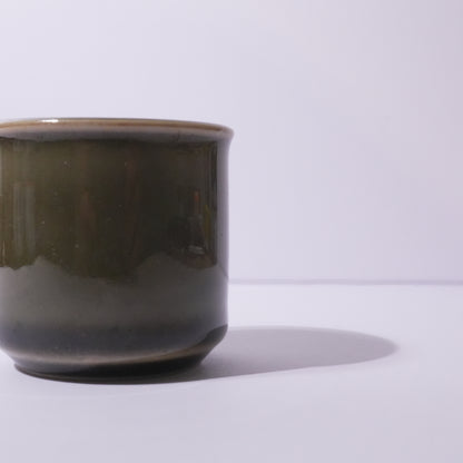 スタイリッシュなディープグリーン | お猪口
