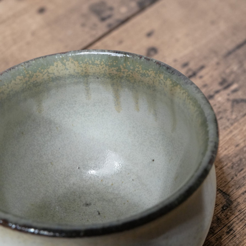 チタン釉のカップ | 稲右衛門窯 | 丹波焼